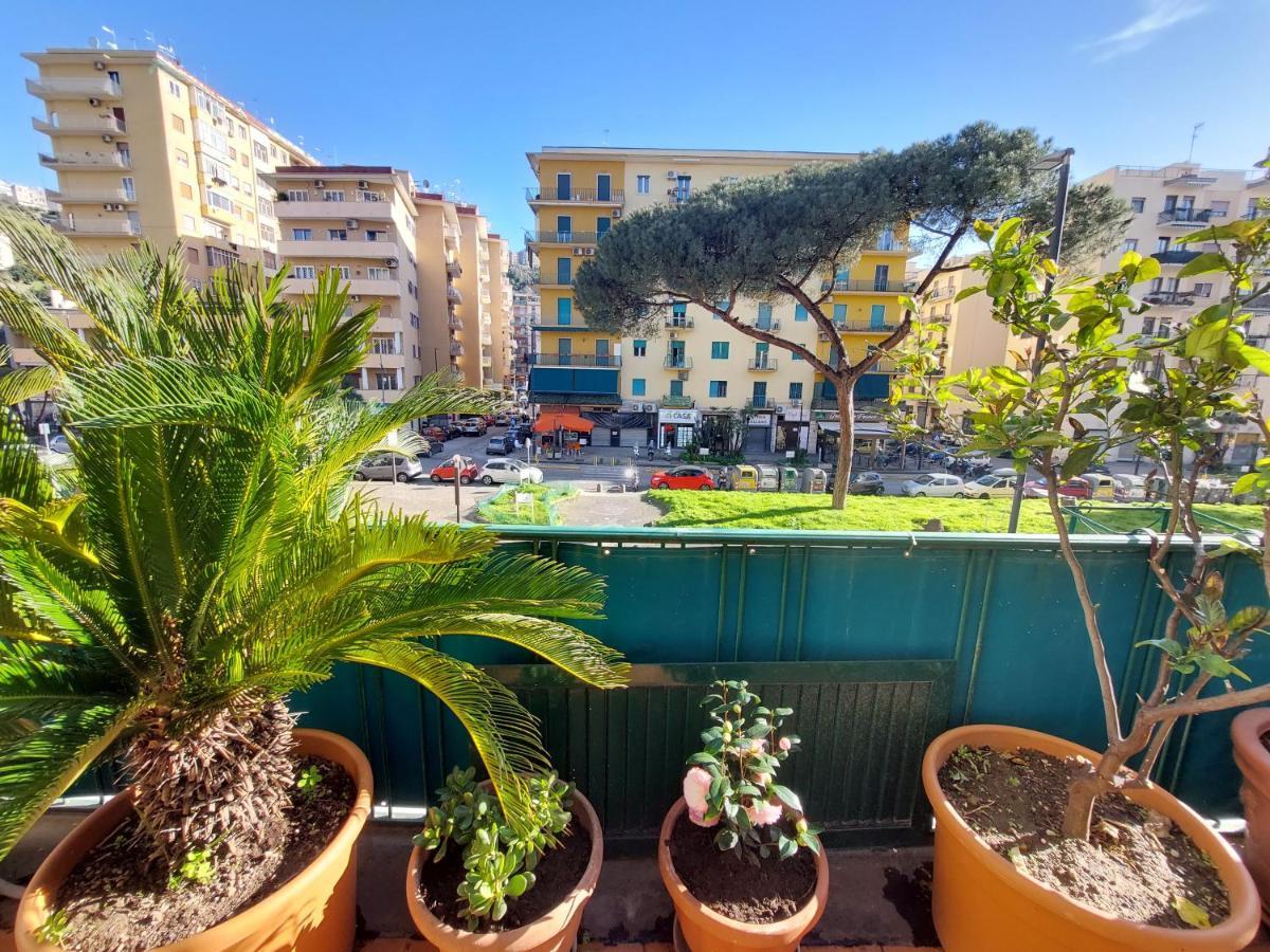 Domus Cesare Appartement Napels Buitenkant foto